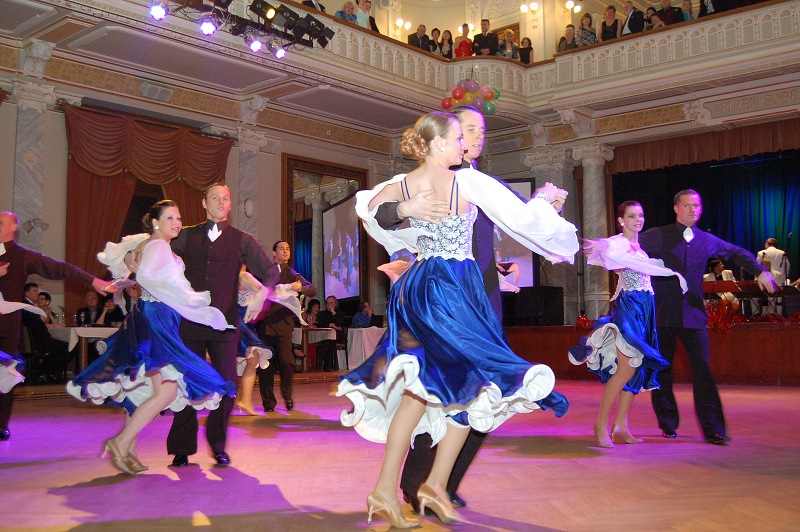 3. ČESKO-NĚMECKÝ PLES 2011