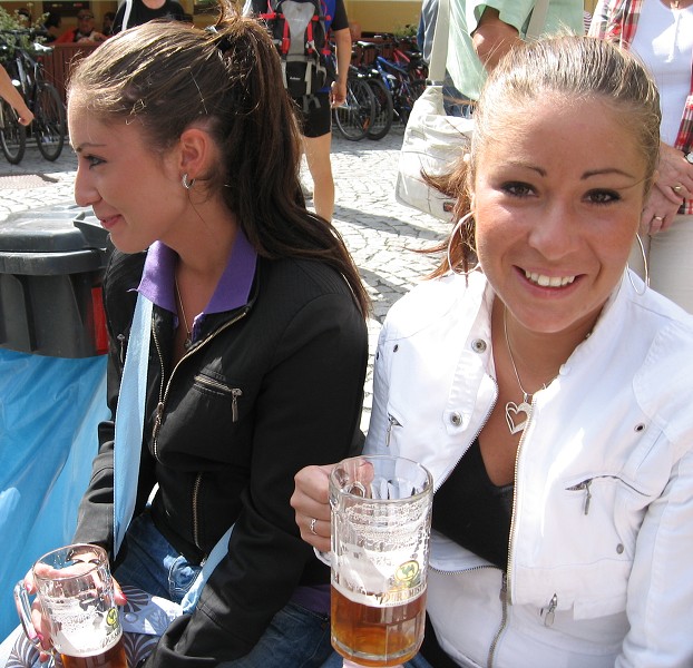 BIONDOŽÍNKY 2010